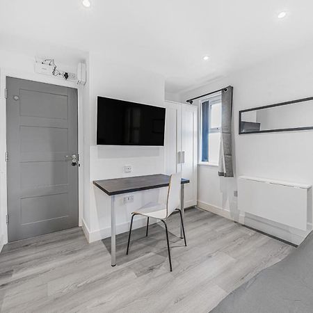Top Floor Studio In Camberwell ลอนดอน ภายนอก รูปภาพ